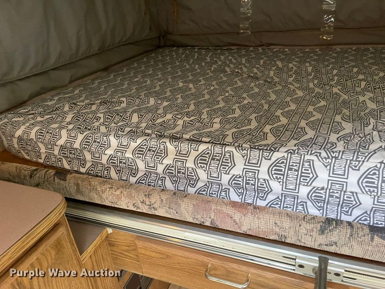 image for item LF9268 Elkhorn LE  slide-in camper