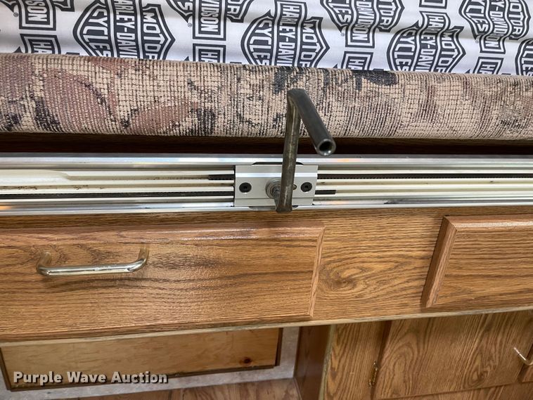 image for item LF9268 Elkhorn LE  slide-in camper