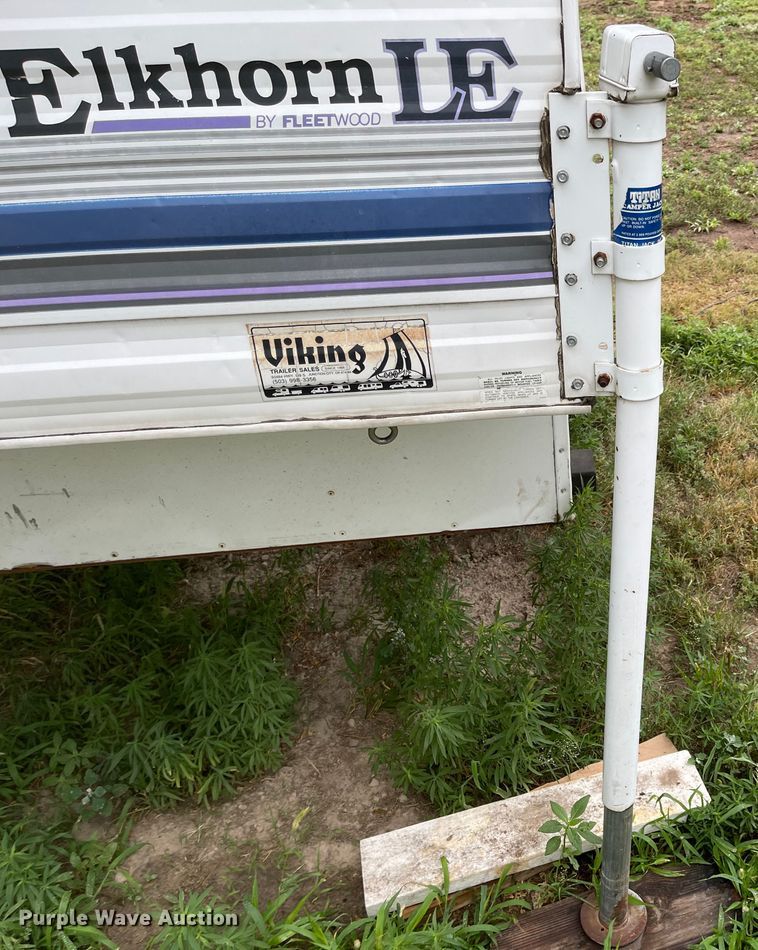 image for item LF9268 Elkhorn LE  slide-in camper