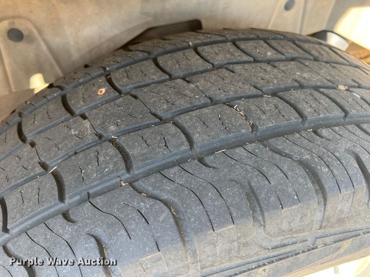 image for item LI9348 2011 Chevrolet Suburban  SUV