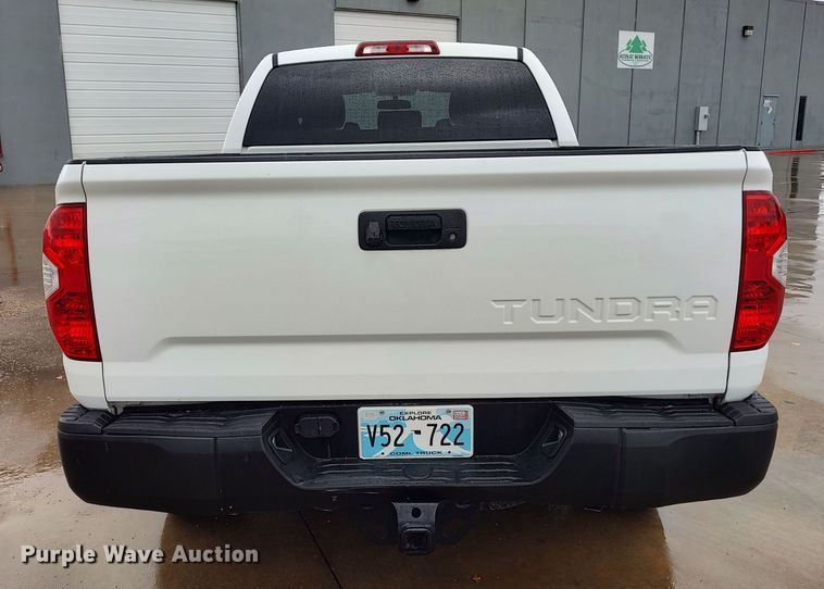 image for item LK9005 2017 Toyota Tundra  Double Cab pickup truck