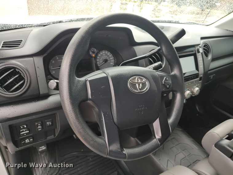 image for item LK9005 2017 Toyota Tundra  Double Cab pickup truck