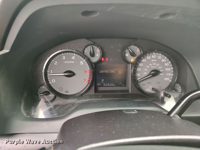 image for item LK9005 2017 Toyota Tundra  Double Cab pickup truck