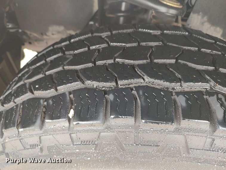 image for item LK9005 2017 Toyota Tundra  Double Cab pickup truck