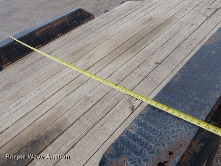 image for item LP9469 2011 PJ Carhaul  equipment trailer