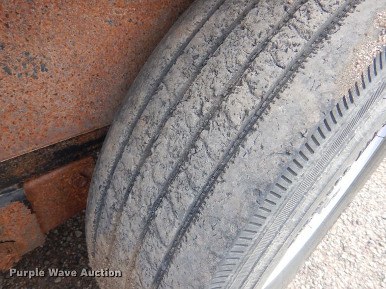 image for item LP9469 2011 PJ Carhaul  equipment trailer