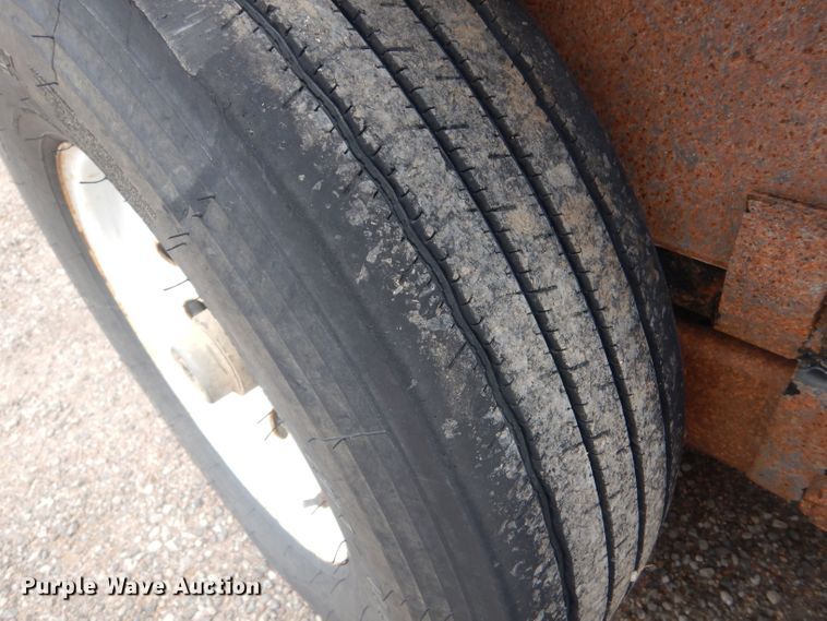 image for item LP9469 2011 PJ Carhaul  equipment trailer