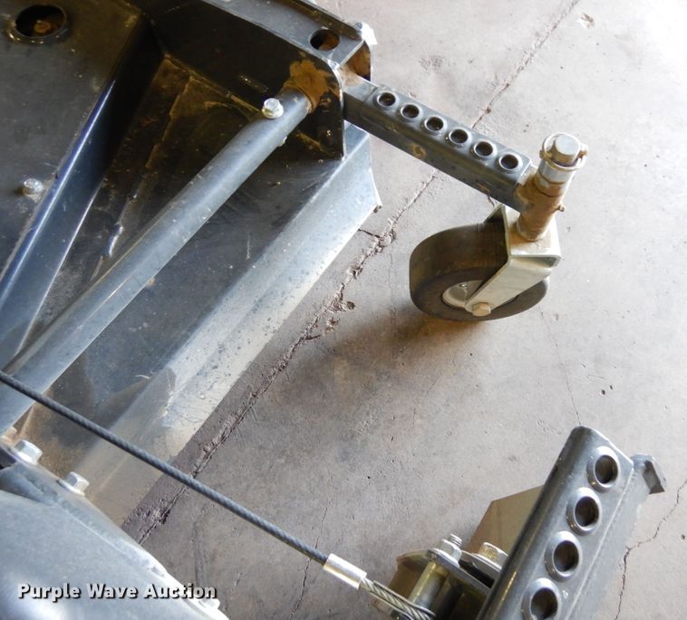 image for item LT9918 2017 Bobcat  90"W skid steer finish mower