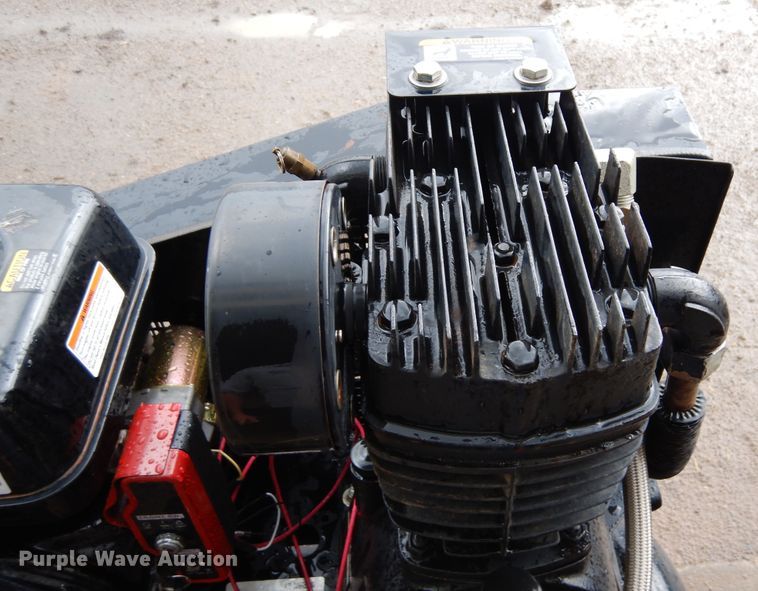 image for item LT9923 Mi-T-M AB2-3H13-30M  air compressor