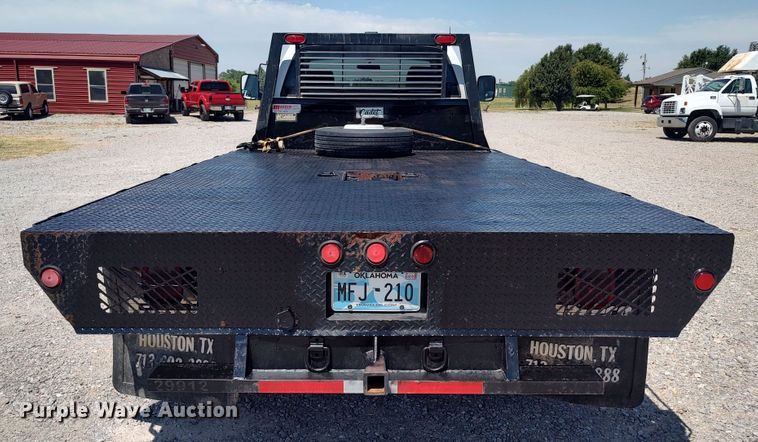 image for item LU9225 2008 Dodge Ram 4500  flatbed truck