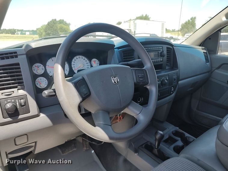 image for item LU9225 2008 Dodge Ram 4500  flatbed truck