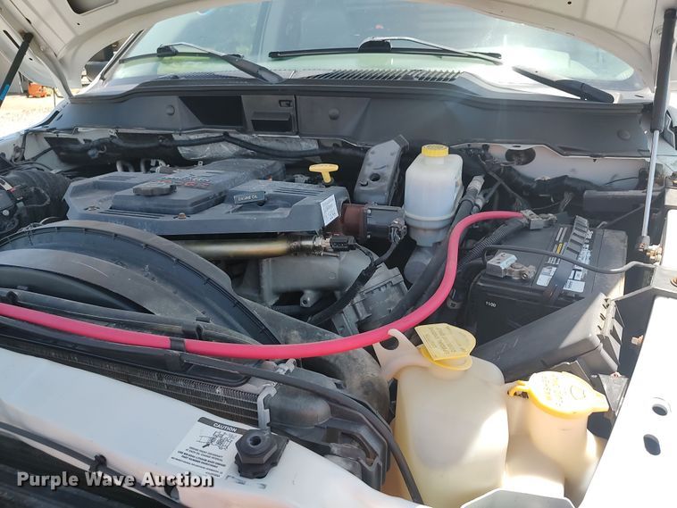 image for item LU9225 2008 Dodge Ram 4500  flatbed truck