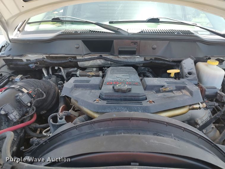 image for item LU9225 2008 Dodge Ram 4500  flatbed truck