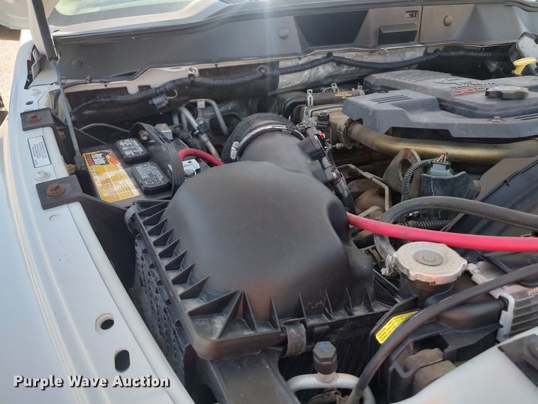 image for item LU9225 2008 Dodge Ram 4500  flatbed truck