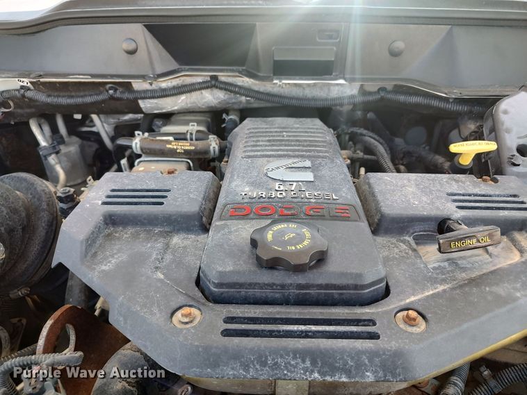 image for item LU9225 2008 Dodge Ram 4500  flatbed truck