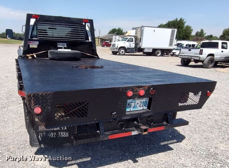 image for item LU9225 2008 Dodge Ram 4500  flatbed truck