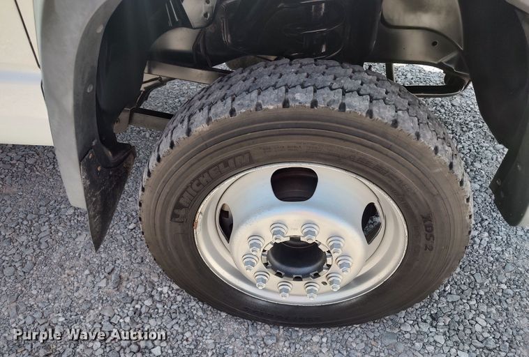 image for item LU9225 2008 Dodge Ram 4500  flatbed truck