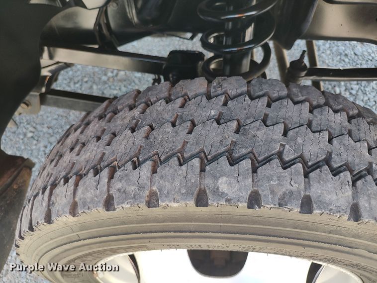 image for item LU9225 2008 Dodge Ram 4500  flatbed truck