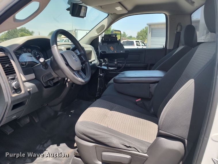 image for item LU9228 2012 Dodge Ram 5500  utility / service truck