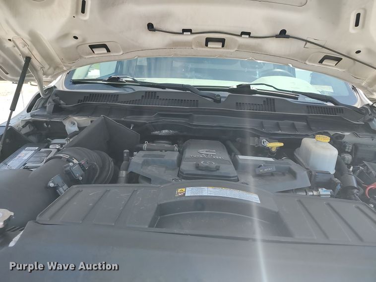 image for item LU9228 2012 Dodge Ram 5500  utility / service truck