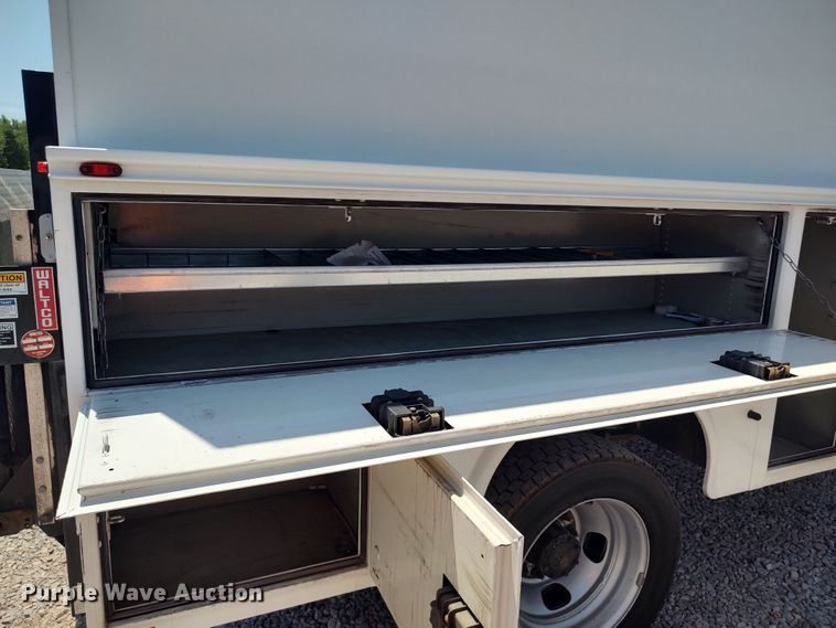 image for item LU9228 2012 Dodge Ram 5500  utility / service truck