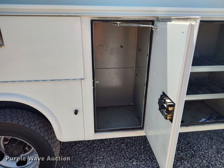 image for item LU9228 2012 Dodge Ram 5500  utility / service truck