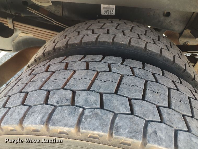 image for item LU9228 2012 Dodge Ram 5500  utility / service truck