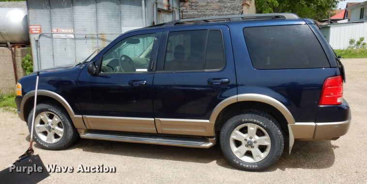 image for item MF9613 2003 Ford Explorer Eddie Bauer  SUV