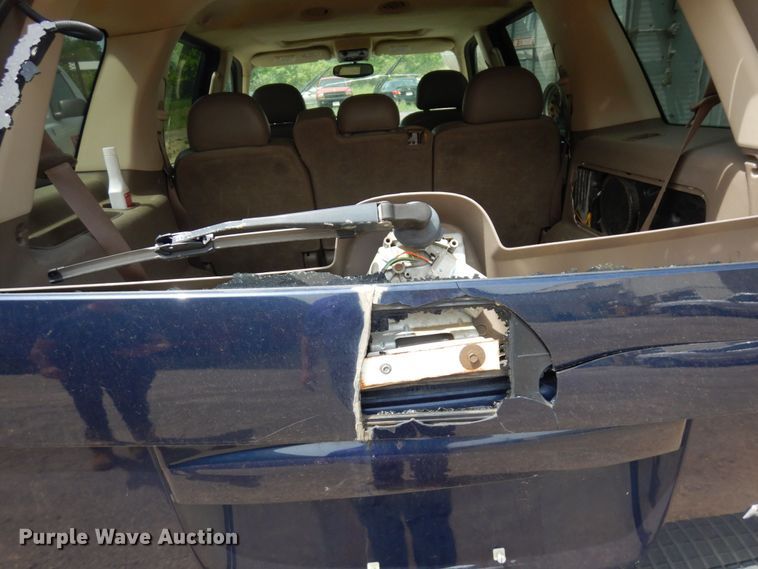 image for item MF9613 2003 Ford Explorer Eddie Bauer  SUV