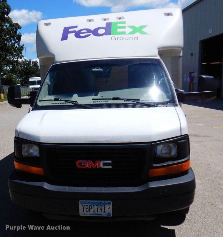 image for item MF9731 2015 GMC Savana G3500  delivery van