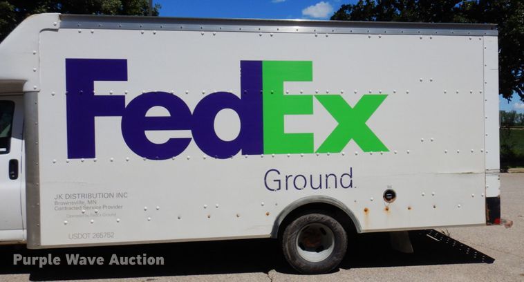 image for item MF9731 2015 GMC Savana G3500  delivery van