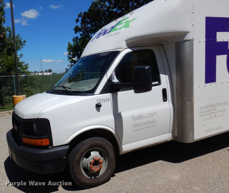 image for item MF9731 2015 GMC Savana G3500  delivery van