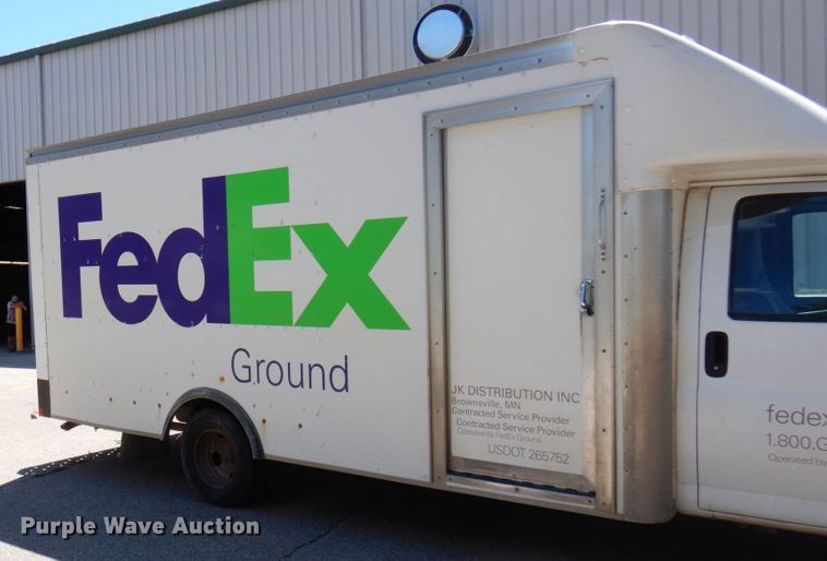 image for item MF9731 2015 GMC Savana G3500  delivery van