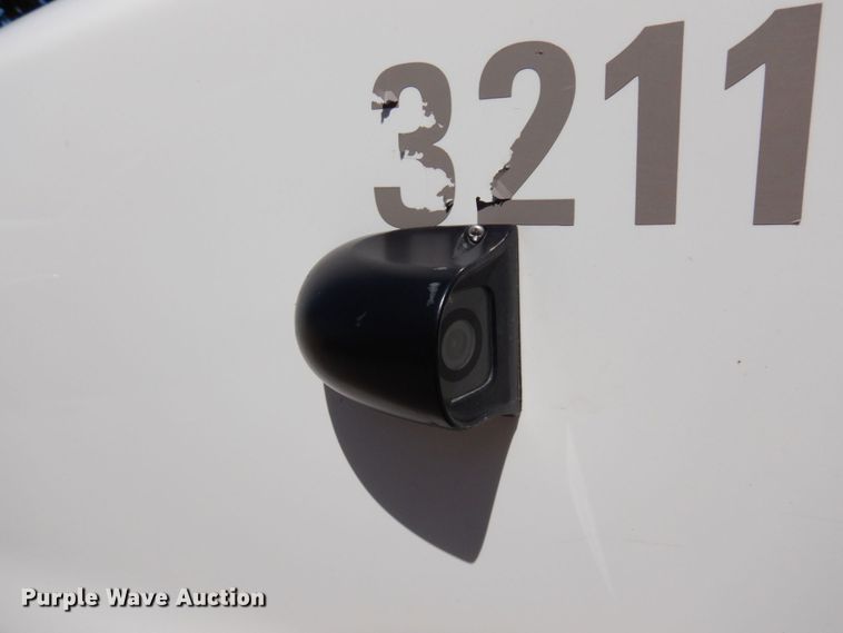 image for item MF9731 2015 GMC Savana G3500  delivery van