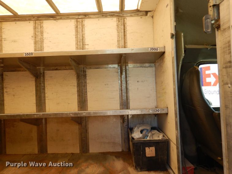 image for item MF9731 2015 GMC Savana G3500  delivery van