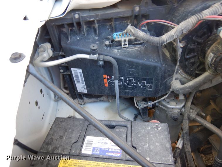 image for item MF9731 2015 GMC Savana G3500  delivery van