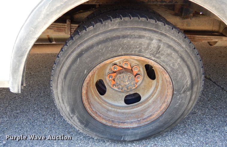 image for item MF9731 2015 GMC Savana G3500  delivery van