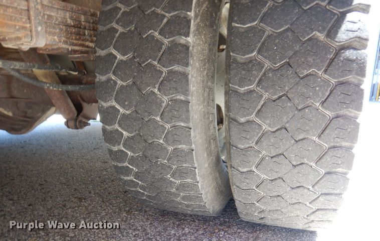 image for item MF9731 2015 GMC Savana G3500  delivery van