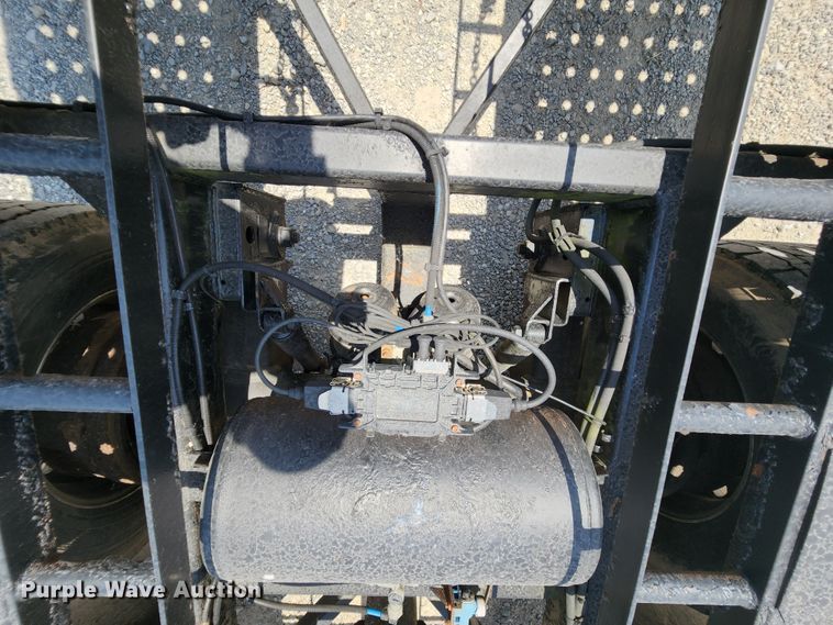 image for item MK9004 2013 Sun Country  car carrier