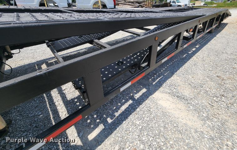 image for item MK9004 2013 Sun Country  car carrier