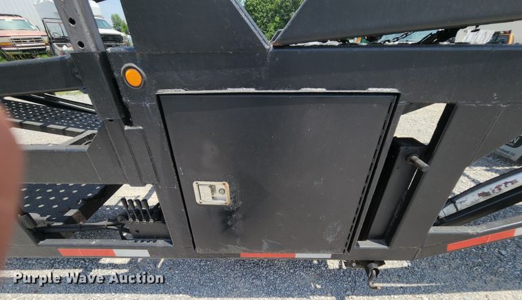 image for item MK9004 2013 Sun Country  car carrier