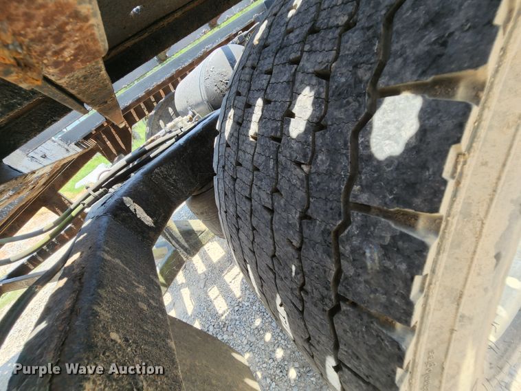 image for item MK9004 2013 Sun Country  car carrier