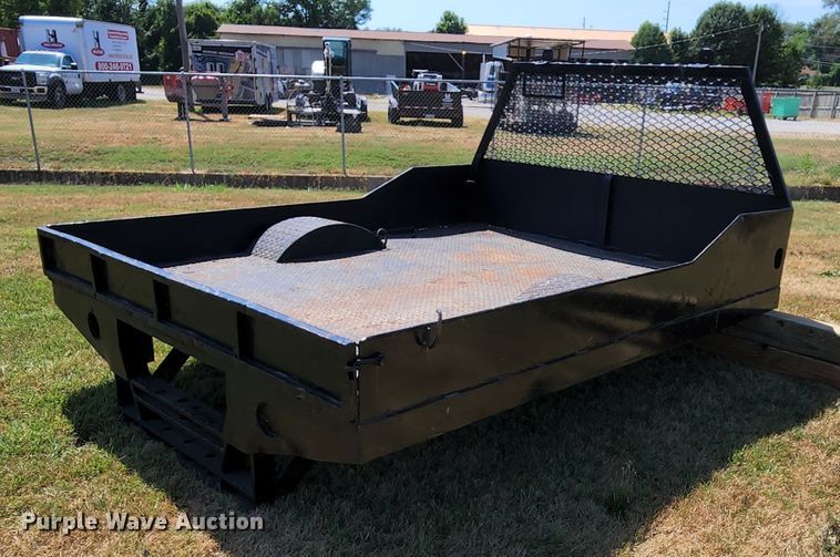 image for item MK9047 Flatbed