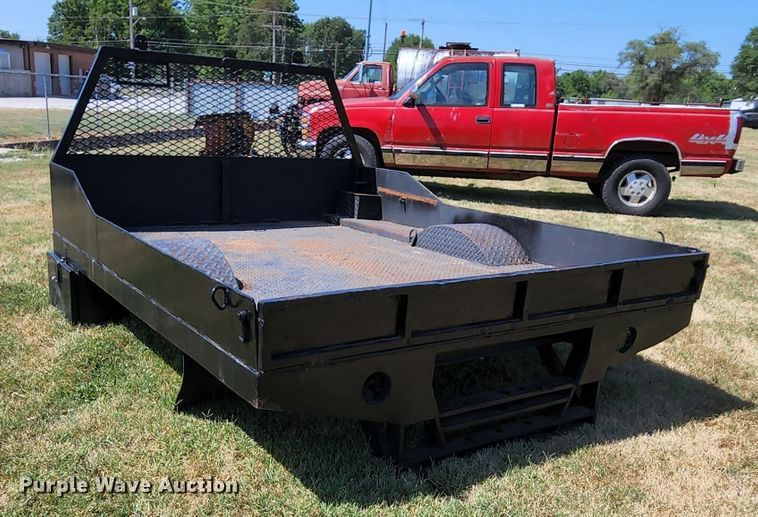 image for item MK9047 Flatbed