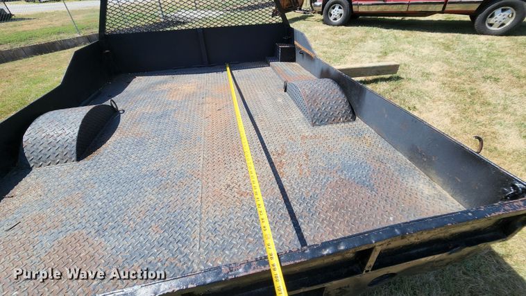 image for item MK9047 Flatbed