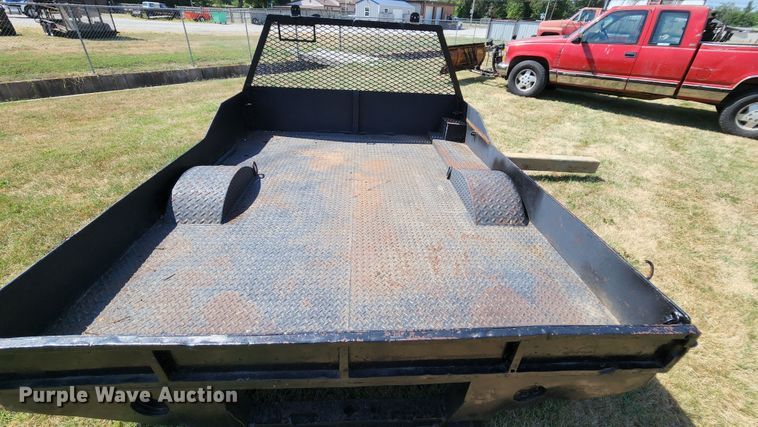 image for item MK9047 Flatbed