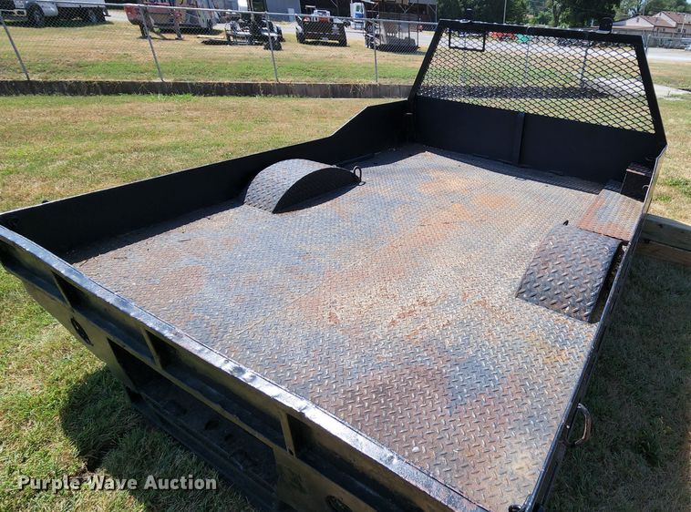 image for item MK9047 Flatbed