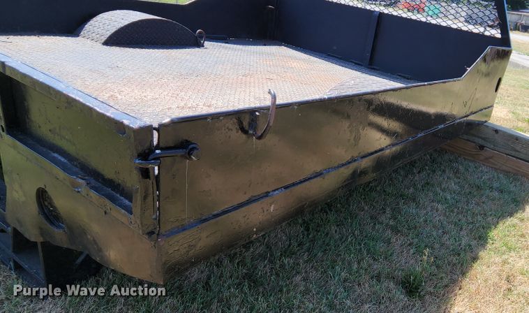 image for item MK9047 Flatbed