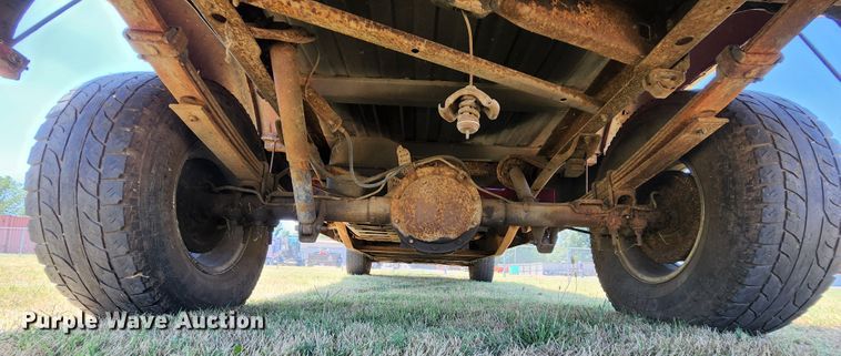 image for item MK9048 1992 Chevrolet K1500  Ext. Cab pickup truck