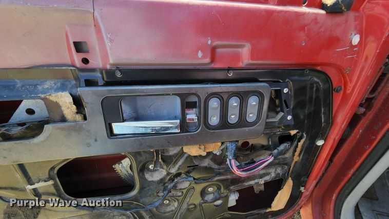 image for item MK9048 1992 Chevrolet K1500  Ext. Cab pickup truck